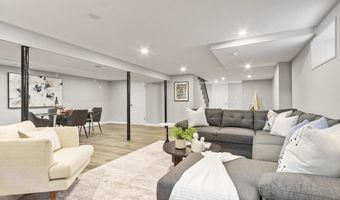 68 Charles St, Boston, MA 02136
