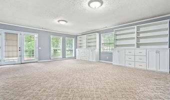 706 E MAGNOLIA Ave E, Auburn, AL 36803