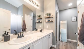 1549 Broken Bell Ln, Henderson, NV 89002