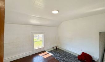 806 7th Ave, Britton, SD 57430