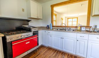 3 Nobby Knoll Dr, Belgrade, ME 04917