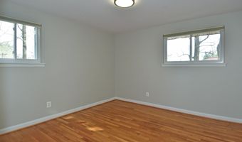 6319 TONE Ct, Bethesda, MD 20817