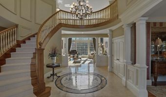7 Champagne Ter, Bedford, NH 03110
