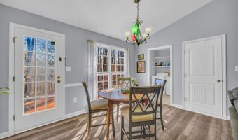 375 Brookstone Dr, Athens, GA 30605