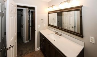 170 Windcroft Ln, Acworth, GA 30101