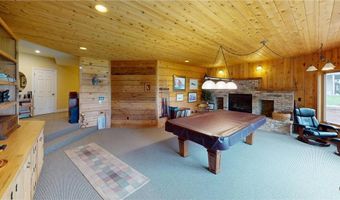 2704 Campus Ln, Albert Lea, MN 56007