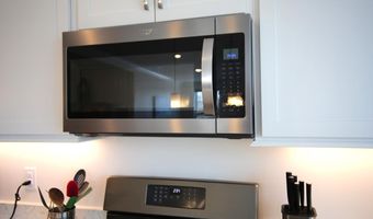 7 Longview Dr 209, Atkinson, NH 03811