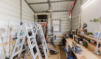 7 Mariposa Dr, Alamogordo, NM 88310