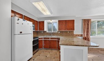 420 Taylor St, American Falls, ID 83211