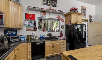 1641 Meadowview Rd, Arnold, CA 95223