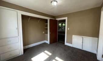 511 W 22nd St, Anderson, IN 46016