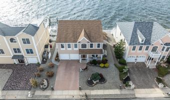 29 Bowsprit Dr, Bayville, NJ 08721