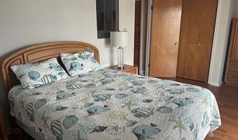 304 78th St, Avalon, NJ 08202