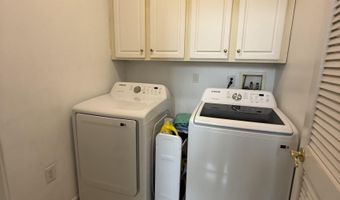 9 Delray Ln, Absecon, NJ 08201