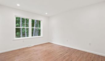 28 Cottage Pl, Ashland, NH 03217