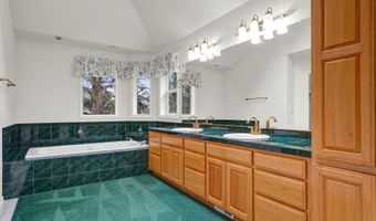3475 Valley View Dr NW, Albany, OR 97321