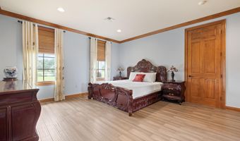 8018 Sidney Gautreaux Rd, Abbeville, LA 70510