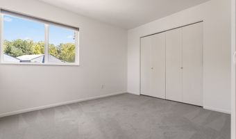 17650 NW ROLLING HILL Ln, Beaverton, OR 97006
