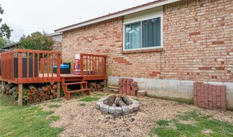 904 N St, Barling, AR 72923