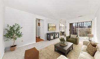 3316 WOODBURN VILLAGE Dr 12, Annandale, VA 22003