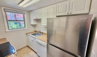4635 20TH Rd N 5, Arlington, VA 22207