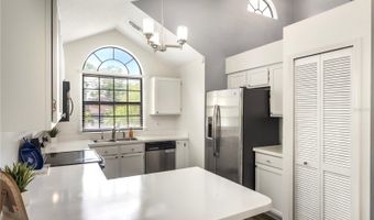 2214 GRASMERE Dr, Apopka, FL 32703