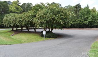 133 Badin View Dr, Badin Lake, NC 28127