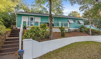 201 Hoop Pole Creek Dr, Atlantic Beach, NC 28512