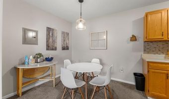 10033 ALLEN POINTE Dr, Allen Park, MI 48101