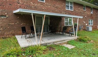1933 Gold Hill Rd, Asheboro, NC 27203