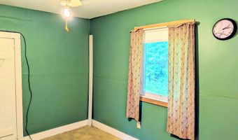 372 River Rd, Avon, ME 04966