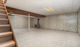 247 MILLER Rd, Akron, PA 17501