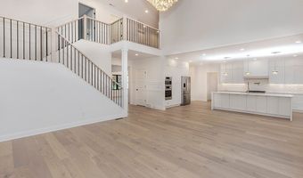 29549 N Hilltop Rd, Orange, OH 44022