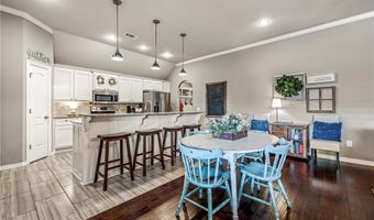 4002 SW Flatrock Cv, Bentonville, AR 72713