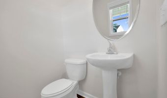 208 Buggy Top Ln, Autryville, NC 28318
