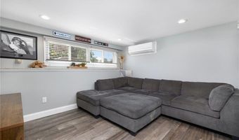 26 Leawood Dr, Cranston, RI 02920