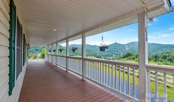 118 Paupers Ridge Ln, Banner Elk, NC 28604