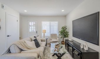 2927 N OREGON St 9, Chandler, AZ 85225