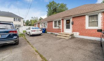 242 Pearl Harbor St, Bridgeport, CT 06610
