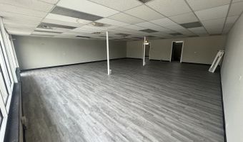 49 E Fullerton Ave, Addison, IL 60101