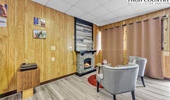 9211 N NC Hwy 194 N, Lansing, NC 28643