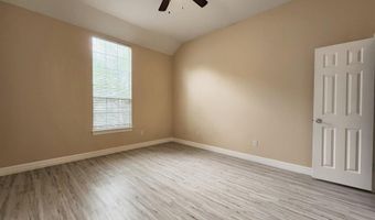 4121 Juliard Dr, Addison, TX 75001