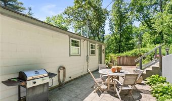 107 Spring Grove Rd, Glocester, RI 02814