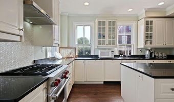 32 EAST St, Annapolis, MD 21401