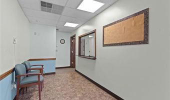 1050 Main St 24, East Greenwich, RI 02818