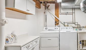 2518 S WALTER REED Dr #A, Arlington, VA 22206