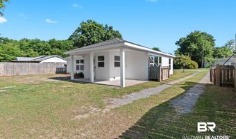 311 Cloverdale Rd, Atmore, AL 36502