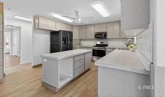 445 W Academy Ave, Colorado City, AZ 85021