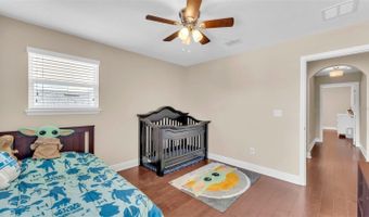 132 MAGNETA Loop, Auburndale, FL 33823