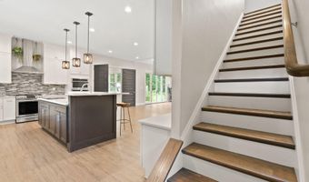 5104 BIRCH Ln, Annandale, VA 22003